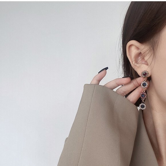 💙Rhinestones Statement Earrings - Picture 9 of 12